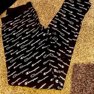 Woman’s champion leggings large